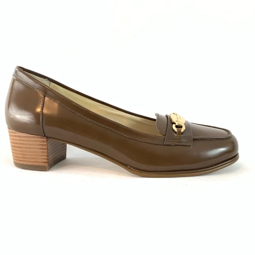 Michael Kors patent leather round toe loafers 7 M - Picture 1 of 15